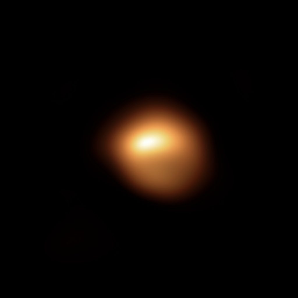 ESO（ヨーロッパ南天天文台）のVLT（超大型望遠鏡）でとらえたベテルギウス。Image Credit: ESO/M. Montargès et al.