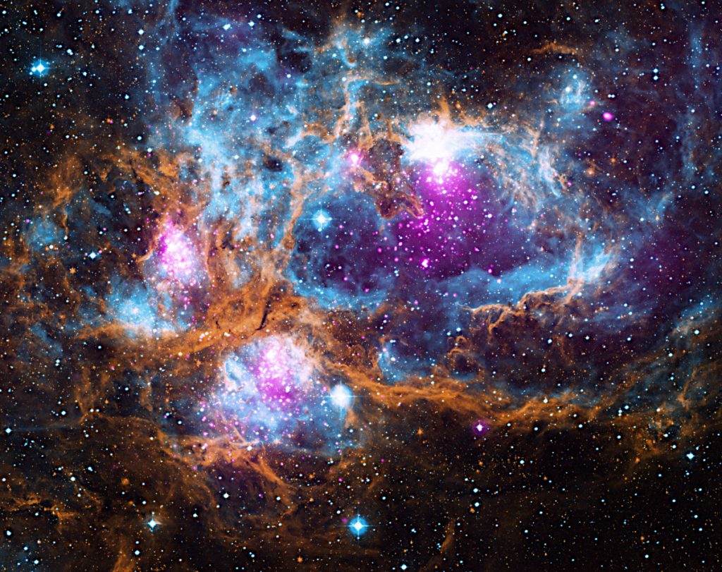 さそり座の星形成領域ngc 6357 彼岸花星雲 アストロピクス