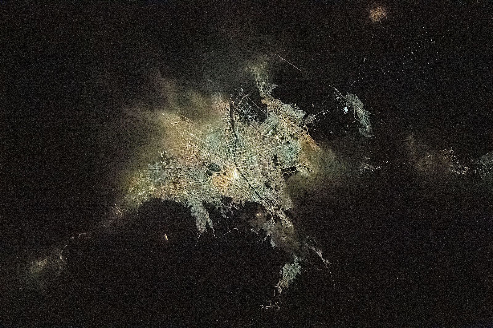 Issから見た札幌周辺の夜景 アストロピクス