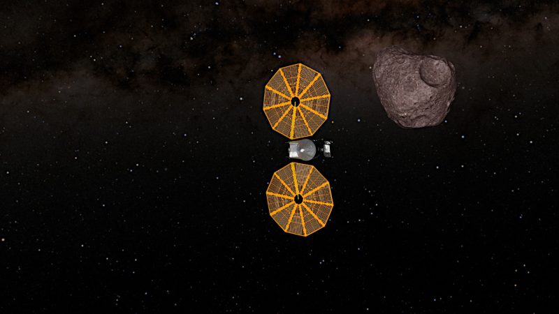 小惑星ディンキネシュに接近するルーシー探査機の想像図