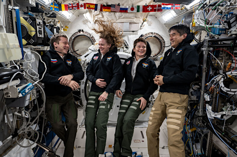 クルー10の4人の宇宙飛行士。左からキリル・ペスコフ飛行士、ニコル・エアーズ飛行士、アン・マクレイン飛行士、大西卓哉飛行士。Image Credit: NASA