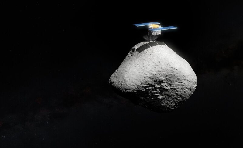 1998 KY26にタッチダウンしたはやぶさ2の想像図。探査機と小惑星(直径11m)の縮尺を合わせてあります。Image Credit: ESO/M. Kornmesser. Asteroid: T. Santana-Ros et al. Hayabusa2 model: SuperTKG (CC-BY-SA).